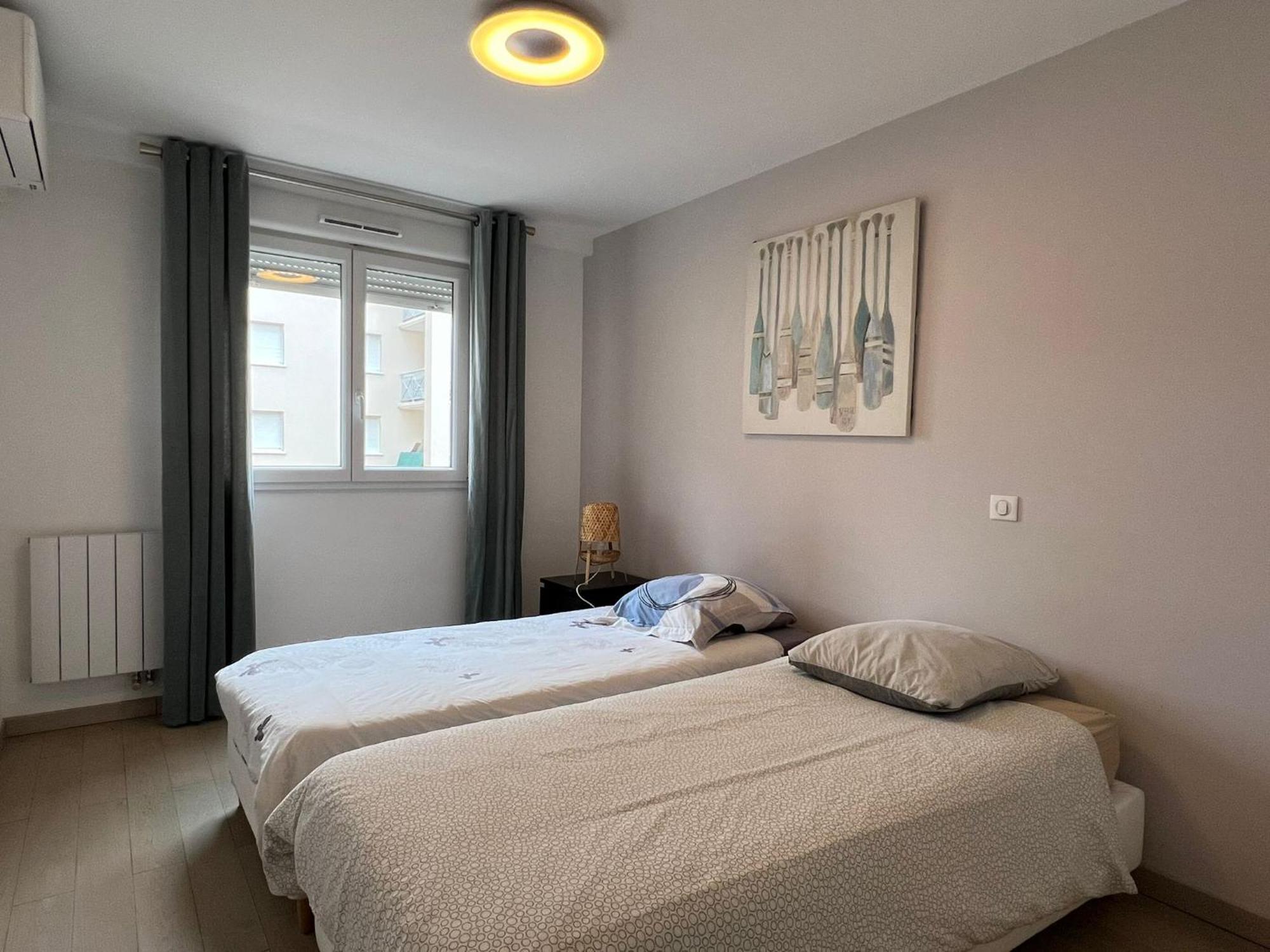 Location 3 Chambres Spacieuses Dans Appartment 2 Mn Rer Bussy Saint Georges Kültér fotó
